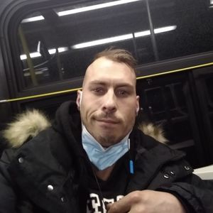 Meet your Posher, Pierre